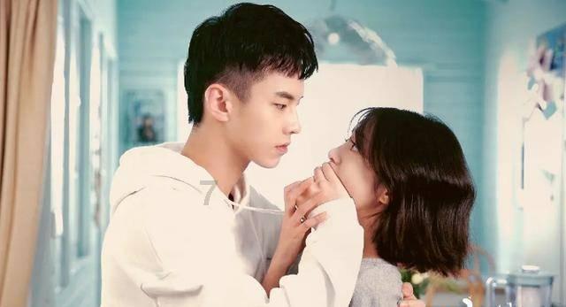 带儿子进女厕所是否合适呢？
